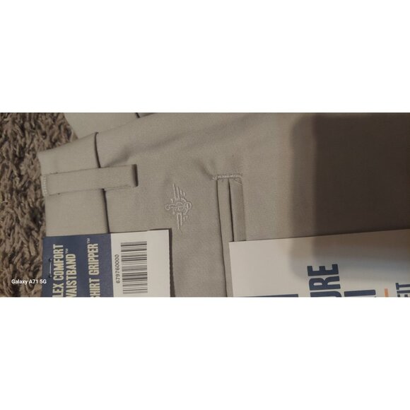 DOCKERS Men's Signature Khaki Lux Cotton Stretch Athletic Fit Pants Beige 36X34 - Picture 3 of 12